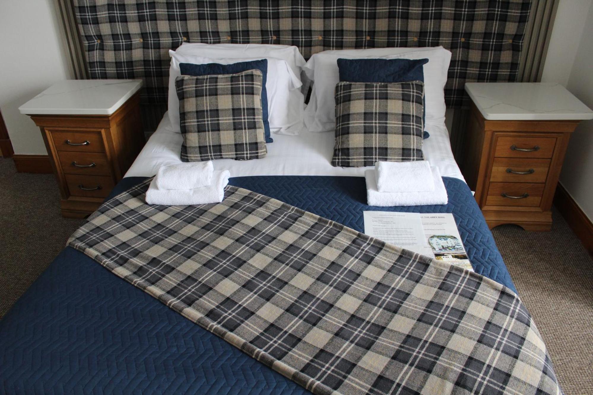 The Grey Gull Hotel Ardrishaig Экстерьер фото